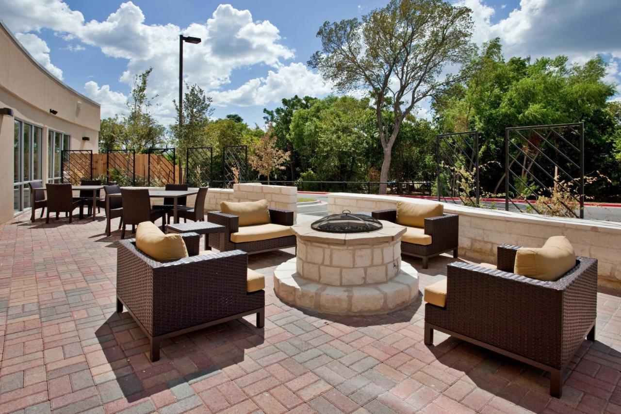 Courtyard By Marriott Austin Parmer Tech Ridge Esterno foto