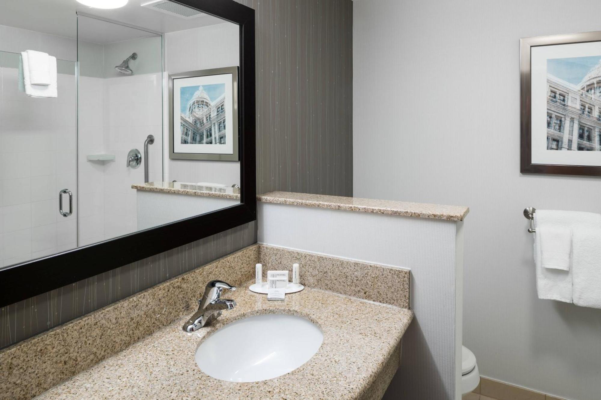 Courtyard By Marriott Austin Parmer Tech Ridge Esterno foto